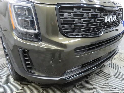 Used 2022 Kia Telluride SX w/ SX Prestige Package image 50