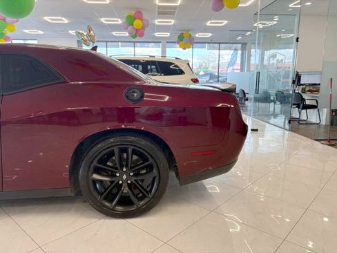 Used 2021 Dodge Challenger R/T w/ Plus Package image 7