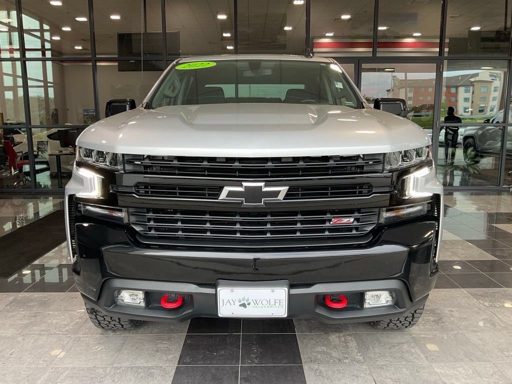 Used 2022 Chevrolet Silverado 1500 LT Trail Boss w/ Bed Protection Package AWD/4WD image 2