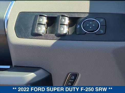 Used 2022 Ford F250 XLT w/ Black Appearance Package AWD/4WD image 11