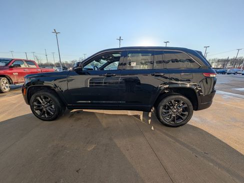 New 2026 Jeep Grand Cherokee Limited image 7