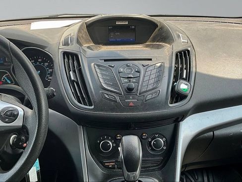 Used 2016 Ford Escape SE AWD/4WD image 9
