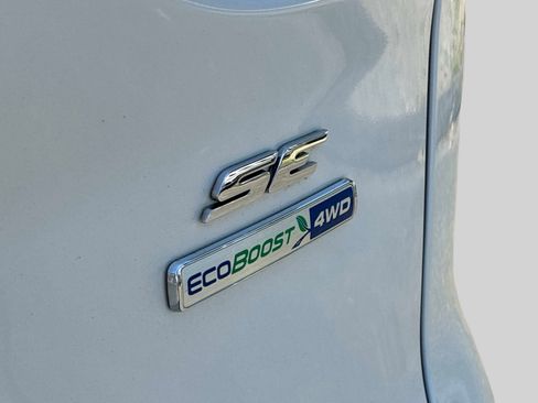 Used 2014 Ford Escape SE w/ Equipment Group 201A AWD/4WD image 12
