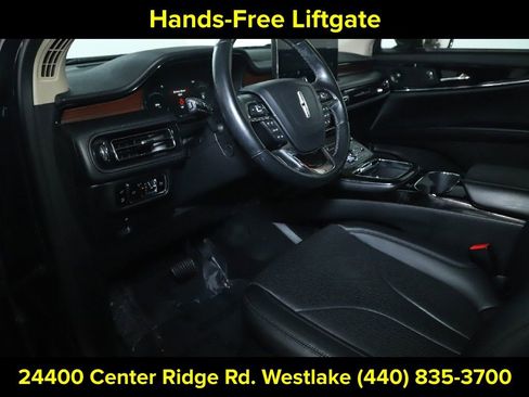 Used 2023 Lincoln Nautilus Reserve w/ Luxury Package image 18
