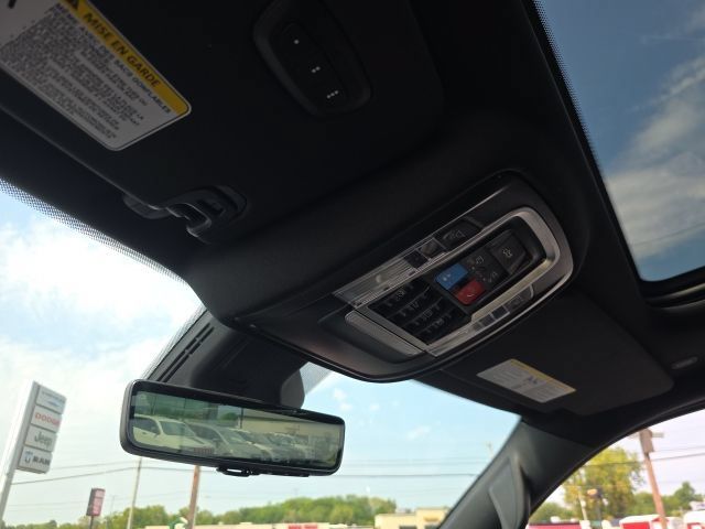 Used 2025 RAM 1500 Laramie w/ Night Edition AWD/4WD image 25