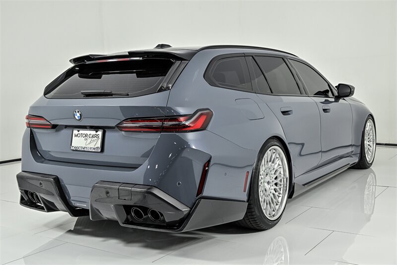 Used 2026 BMW M5 Touring AWD/4WD image 18