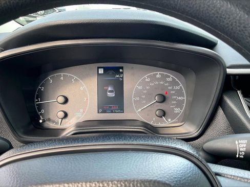 Used 2025 Toyota Corolla LE image 17