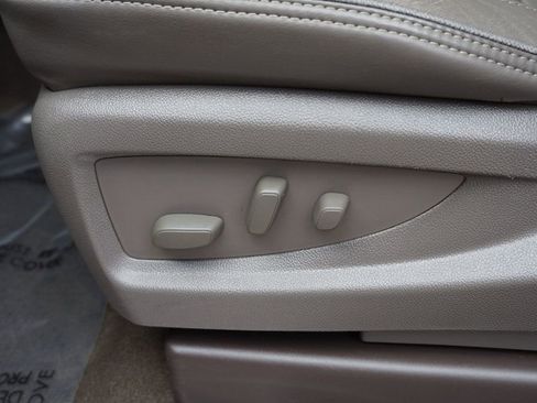 Used 2015 GMC Yukon Denali w/ Premium Package image 26