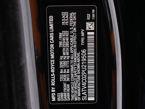 Certified 2023 Rolls-Royce Cullinan AWD/4WD image 57