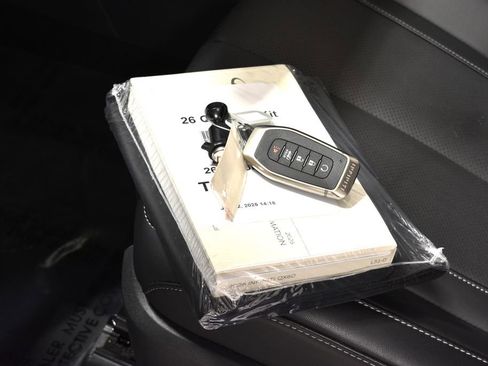 Certified 2026 INFINITI QX60 Luxe w/ Family Package image 41