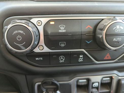 Used 2021 Jeep Gladiator Mojave image 25