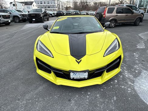 Used 2024 Chevrolet Corvette Z06 image 2