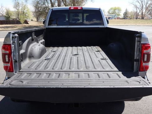 Used 2020 RAM 3500 Laramie AWD/4WD image 14