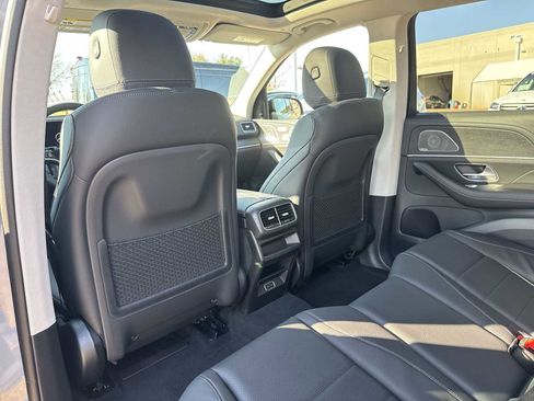 New 2026 Mercedes-Benz GLE 450 4MATIC image 16