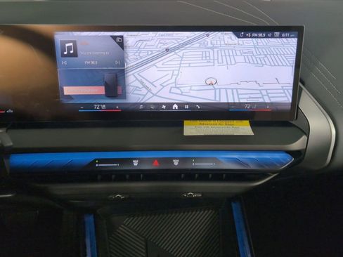 Used 2026 BMW X3 xDrive30 w/ M Sport Package image 22