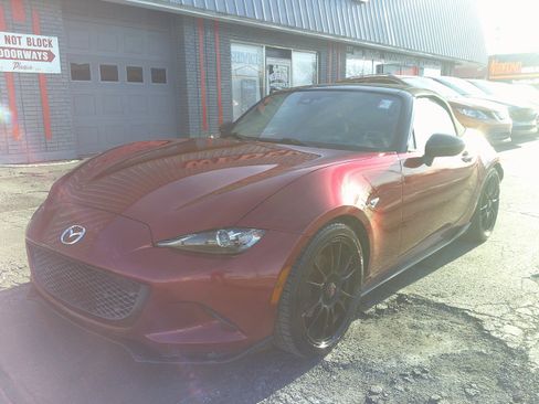 Used 2020 MAZDA MX-5 Miata Club w/ Brembo/BBS Recaro Package image 12