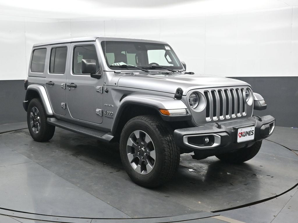 Used 2020 Jeep Wrangler Unlimited Sahara AWD/4WD image 4