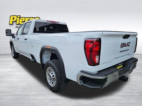 Used 2022 GMC Sierra 3500 Pro w/ Convenience Package AWD/4WD image 3