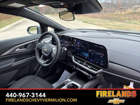 New 2026 Chevrolet Equinox EV LT image 34