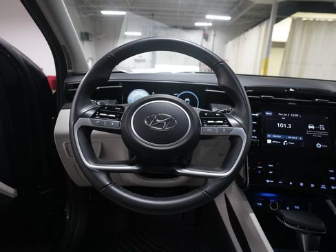 Used 2023 Hyundai Tucson SEL w/ Convenience Package FWD image 4
