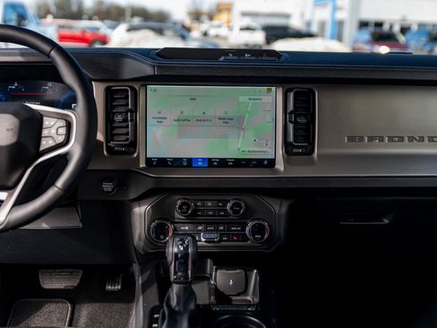 New 2025 Ford Bronco Outer Banks AWD/4WD image 16