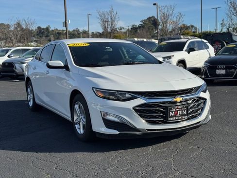 Used 2020 Chevrolet Malibu LS w/ Driver Confidence Package II image 4