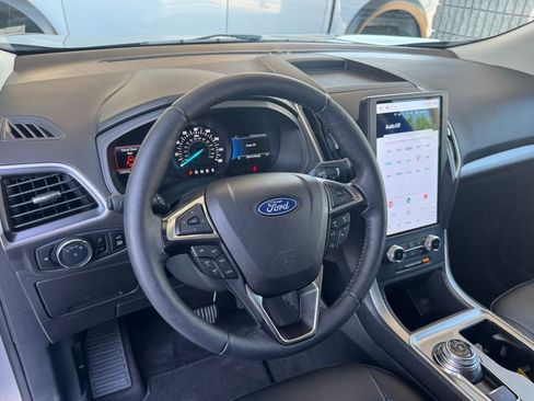 Used 2024 Ford Edge SEL w/ Convenience Package AWD/4WD image 7