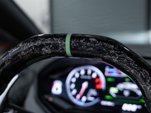 Used 2018 Lamborghini Huracan LP 580-2 RWD image 45