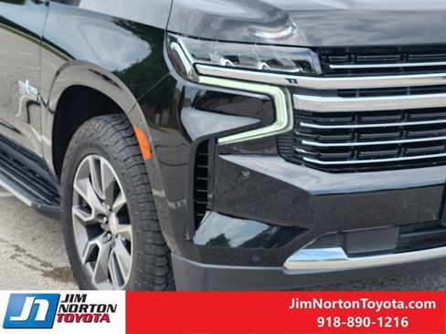 Used 2022 Chevrolet Tahoe LT w/ Luxury Package AWD/4WD image 10