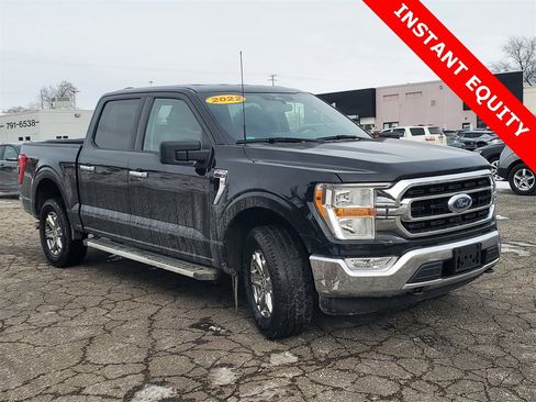 Used 2022 Ford F150 XLT w/ Equipment Group 301A Mid image 2