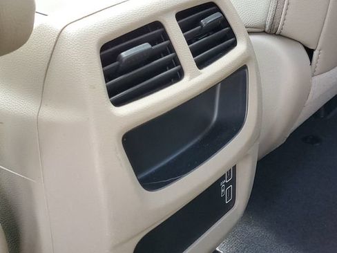 Used 2019 Honda Ridgeline RTL-E image 34