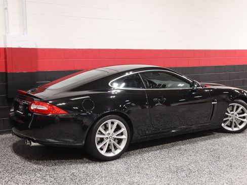 Used 2011 Jaguar XKR R RWD image 8