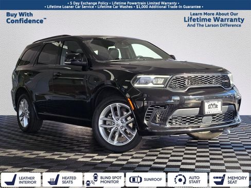 Used 2024 Dodge Durango GT image 1
