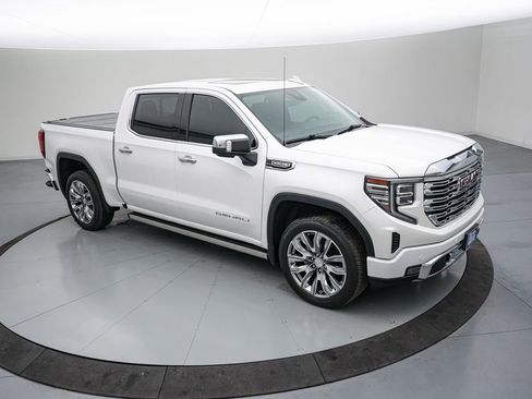 Used 2024 GMC Sierra 1500 Denali w/ Denali Reserve Package AWD/4WD image 3