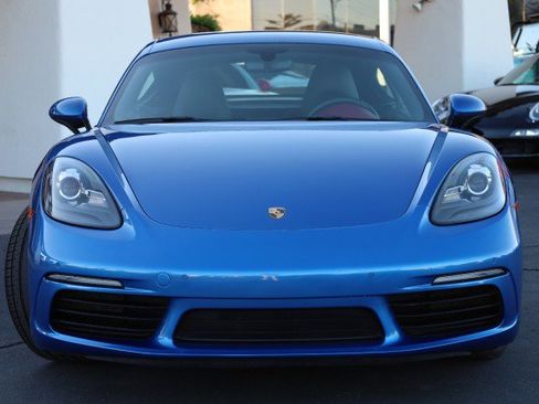 Used 2017 Porsche 718 Cayman image 7