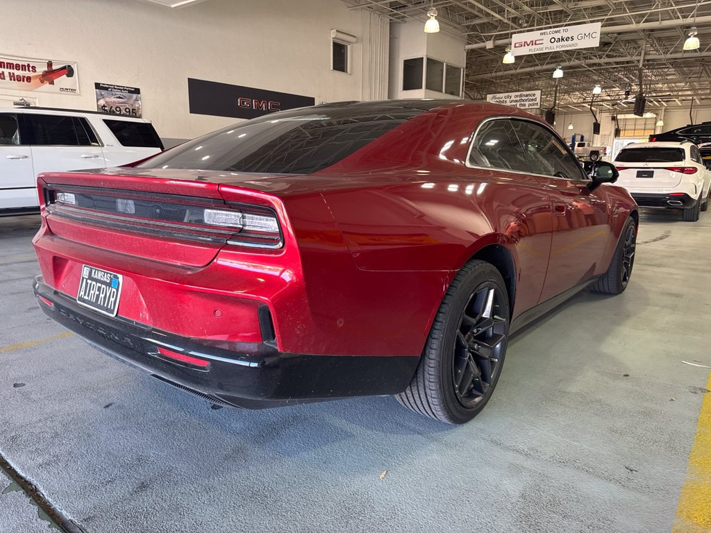 Used 2024 Dodge Charger Daytona R/T w/ Plus Group AWD/4WD image 6