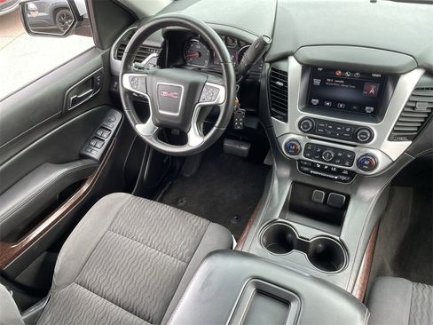 Used 2015 GMC Yukon SLE w/ Convenience Package image 11