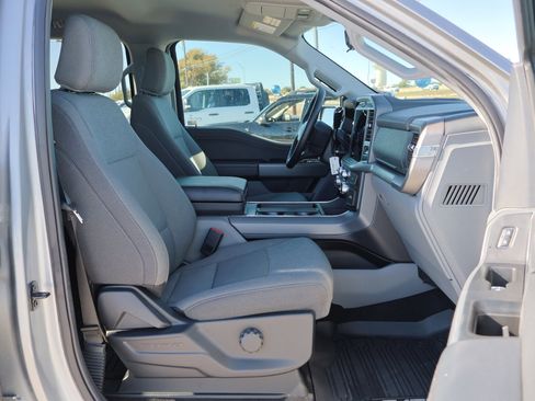 Certified 2025 Ford F150 XLT w/ Equipment Group 301A Standard image 37