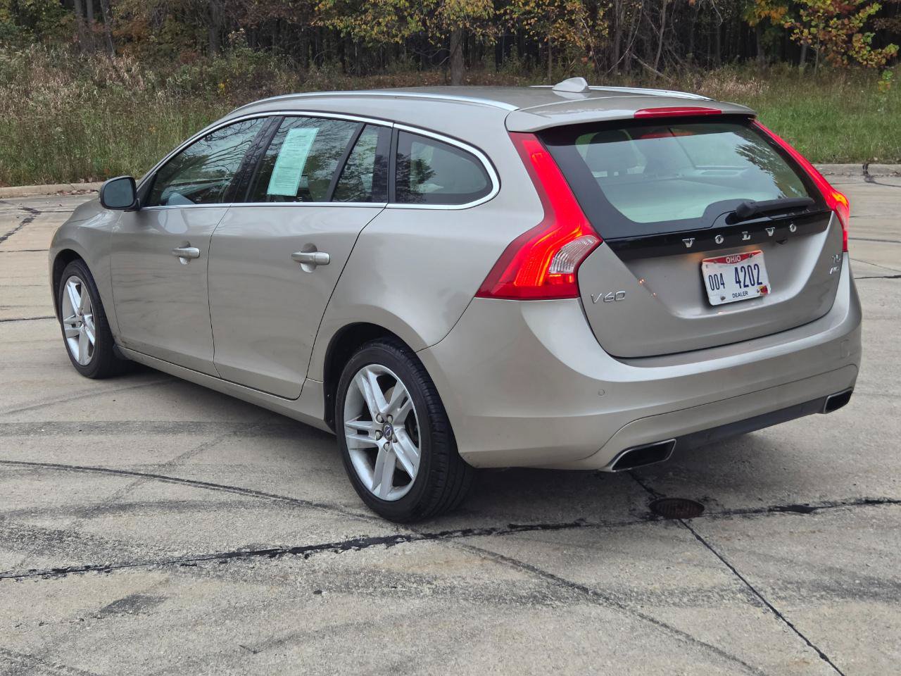 Used 2015 Volvo V60 T5 Premier w/ Convenience Package AWD/4WD image 3