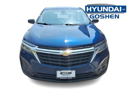 Used 2022 Chevrolet Equinox LS AWD/4WD image 2