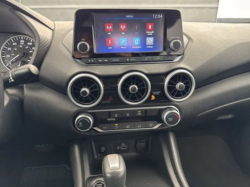 Used 2024 Nissan Sentra S image 17