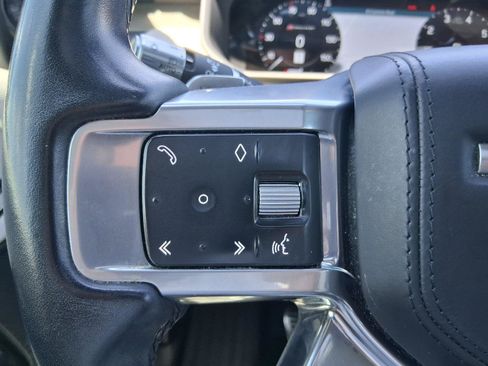 Used 2021 Land Rover Discovery HSE R-Dynamic AWD/4WD image 37