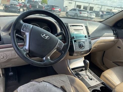 Used 2010 Hyundai Veracruz Limited image 12
