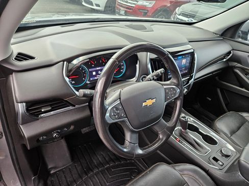 Used 2020 Chevrolet Traverse Premier AWD/4WD image 16