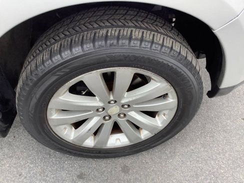 Used 2011 Subaru Forester 2.5X Limited AWD/4WD image 26