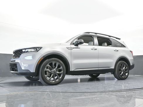 Used 2023 Kia Sorento X-Line EX image 58