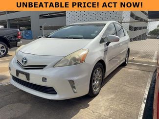Used 2014 Toyota Prius V Three FWD video 1