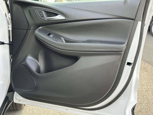 Certified 2024 Buick Encore GX Preferred image 27