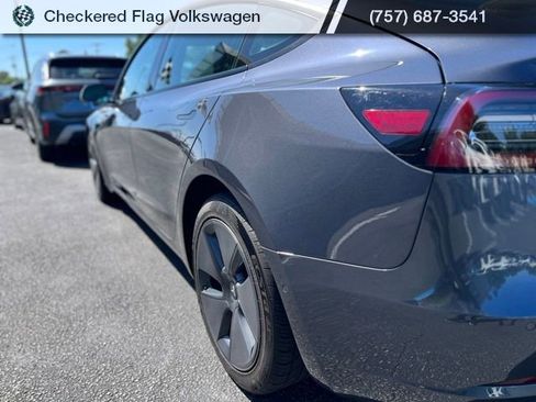 Used 2021 Tesla Model 3 Standard Range Plus RWD image 7