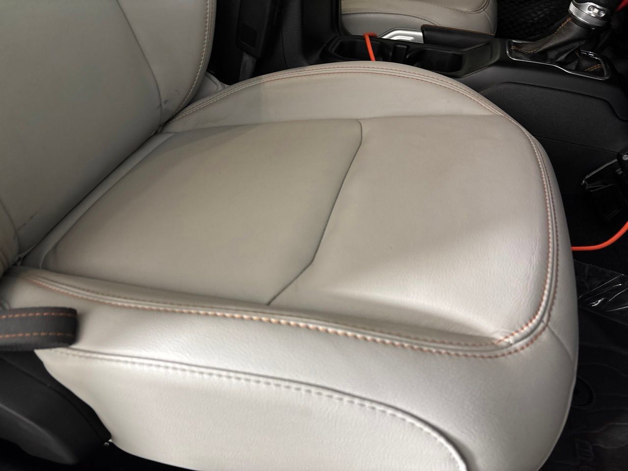Used 2020 Jeep Gladiator Mojave AWD/4WD image 30